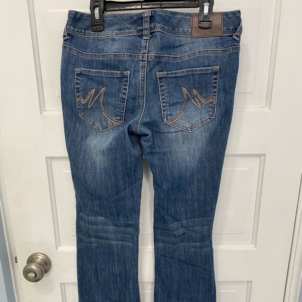 Maurice’s Women’s Flare Leg Jeans - 0 Short